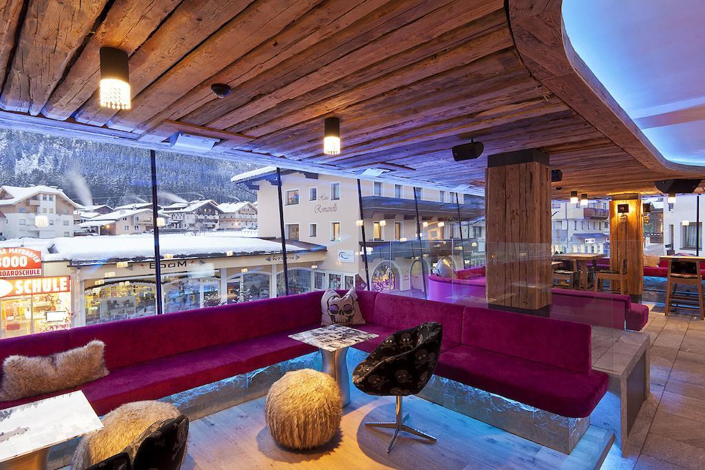 Harakiri Partyhouse Hotel Mayrhofen Exterior foto