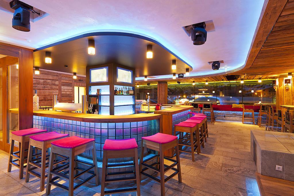 Harakiri Partyhouse Hotel Mayrhofen Exterior foto