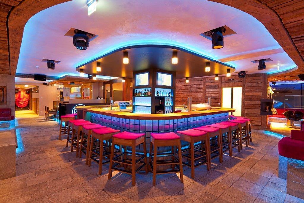 Harakiri Partyhouse Hotel Mayrhofen Exterior foto