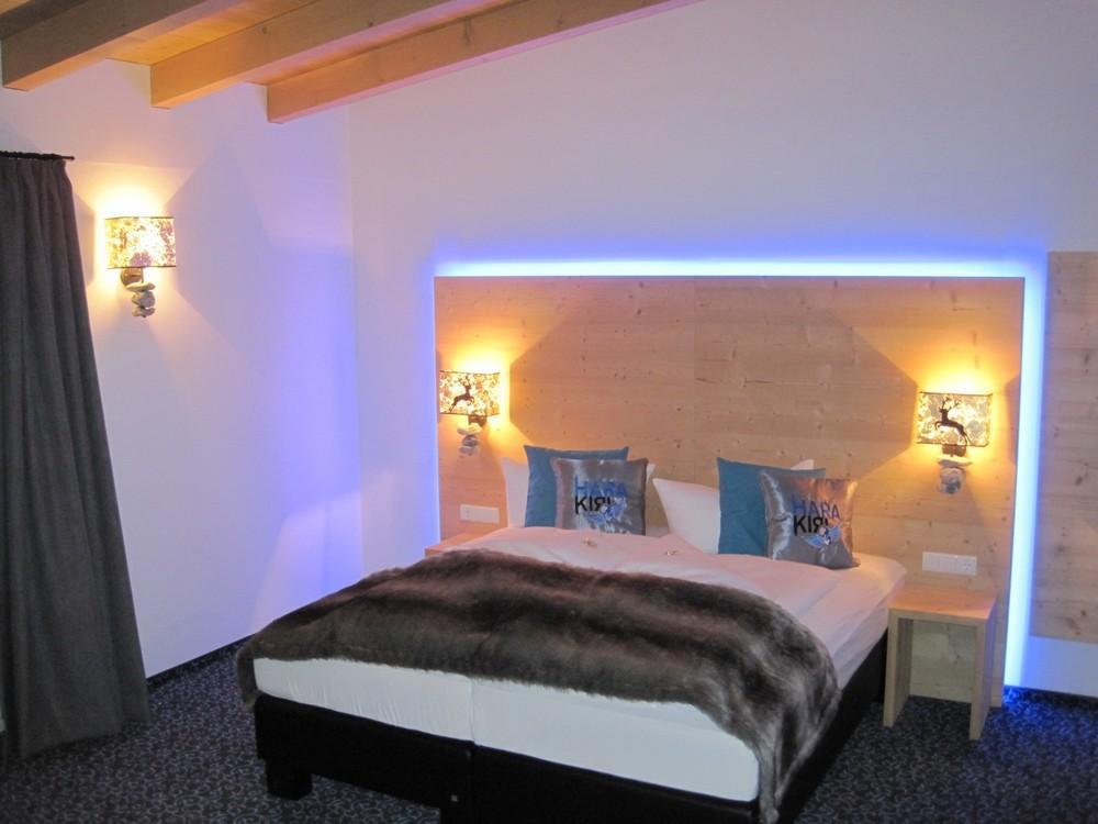 Harakiri Partyhouse Hotel Mayrhofen Habitación foto