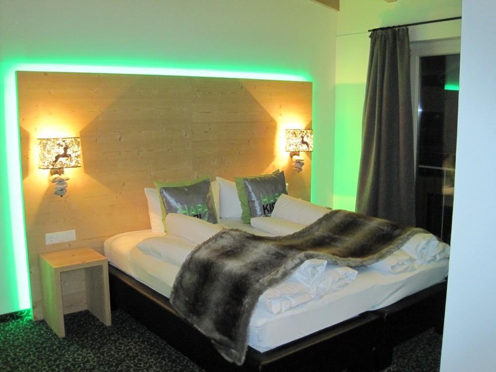 Harakiri Partyhouse Hotel Mayrhofen Habitación foto
